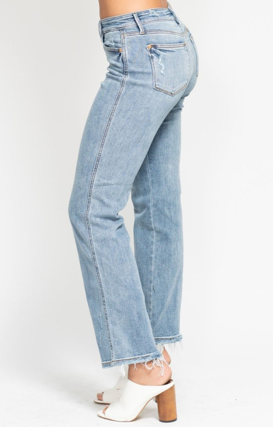 BESTSELLER!  Judy Blue Mid Rise Yoke TIK TOK Famous Cell Phone Pocket Dad Jean ~ Style 82540