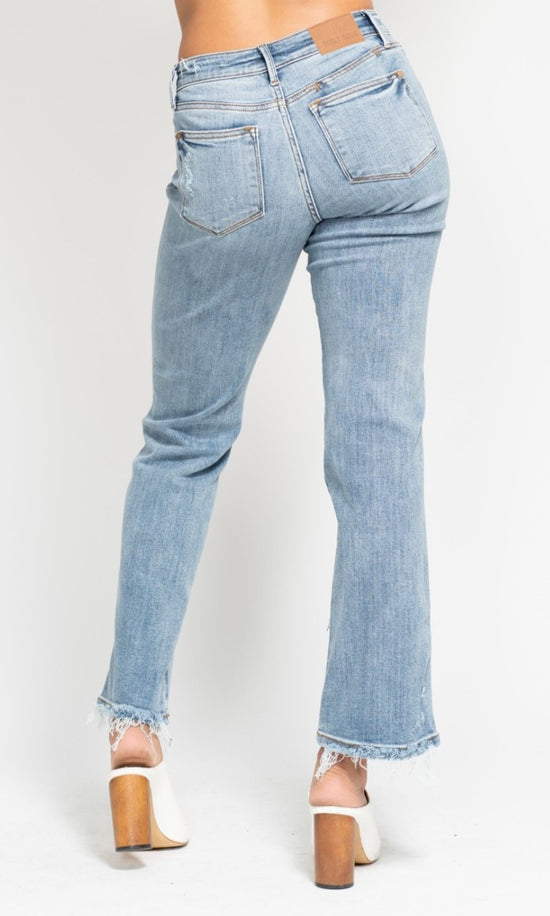 BESTSELLER!  Judy Blue Mid Rise Yoke TIK TOK Famous Cell Phone Pocket Dad Jean ~ Style 82540