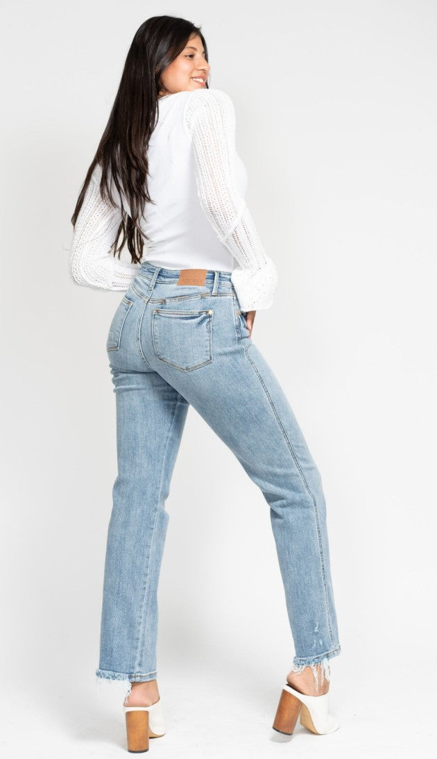 BESTSELLER!  Judy Blue Mid Rise Yoke TIK TOK Famous Cell Phone Pocket Dad Jean ~ Style 82540