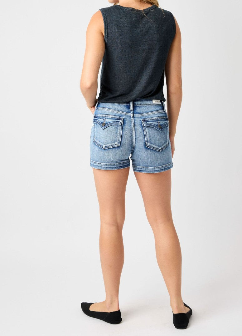NEW ~ Judy Blue Mid-Rise Heavy Contrast Faux Flap Pocket Shorts ~ Small - XLarge ~ Style 15274!