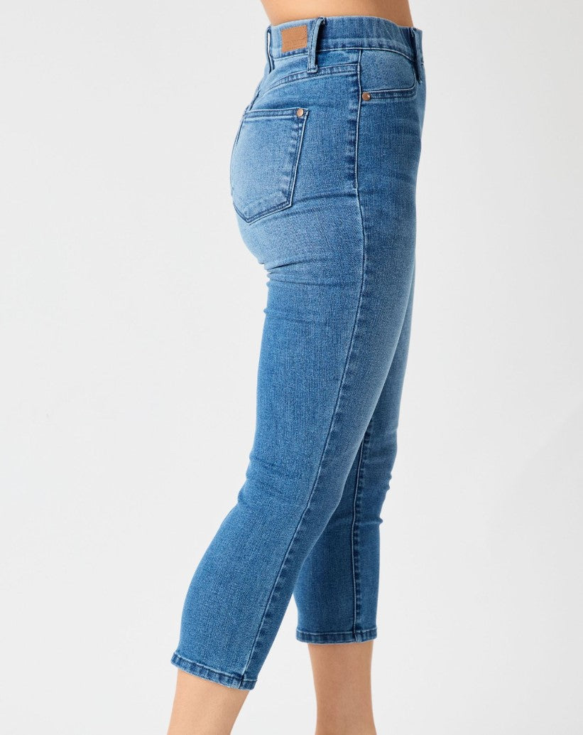 NEW ~ Judy Blue High Waist "Cool Denim" Pull On Capris ~ Style 7811 ~ Available in CURVY!