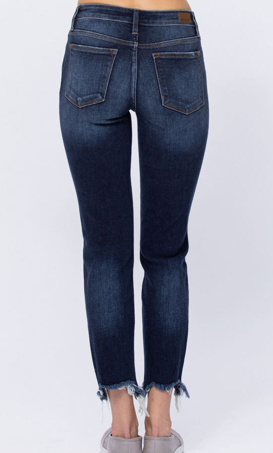 JUDY BLUE - Mid-Rise Slim Fit Dark Wash Boyfriend Jeans ~ Style 82322 ~ Available in CURVY!