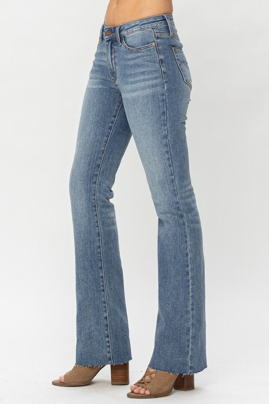 NEW - JUDY BLUE - Midrise Raw Hem Bootcut Jeans ~ Style 88604