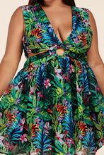 Curvy ~ Latiste ~ Jungle Print V-Neck Mini Dress
