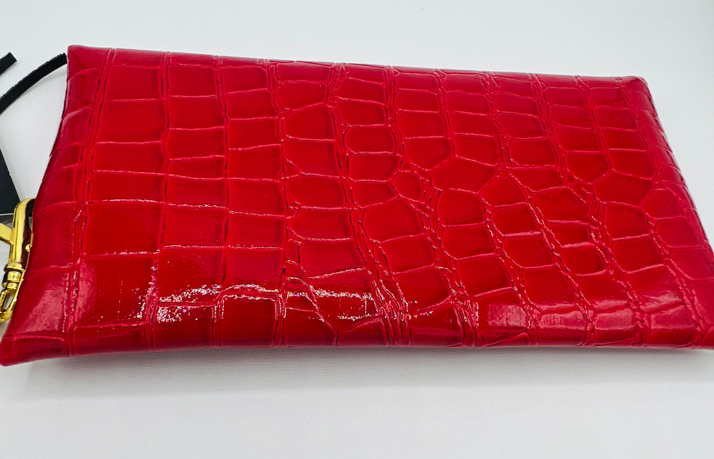 MAKEUP JUNKIE ~ The Lipstick Red Gator Vixen Bag ~ Mini