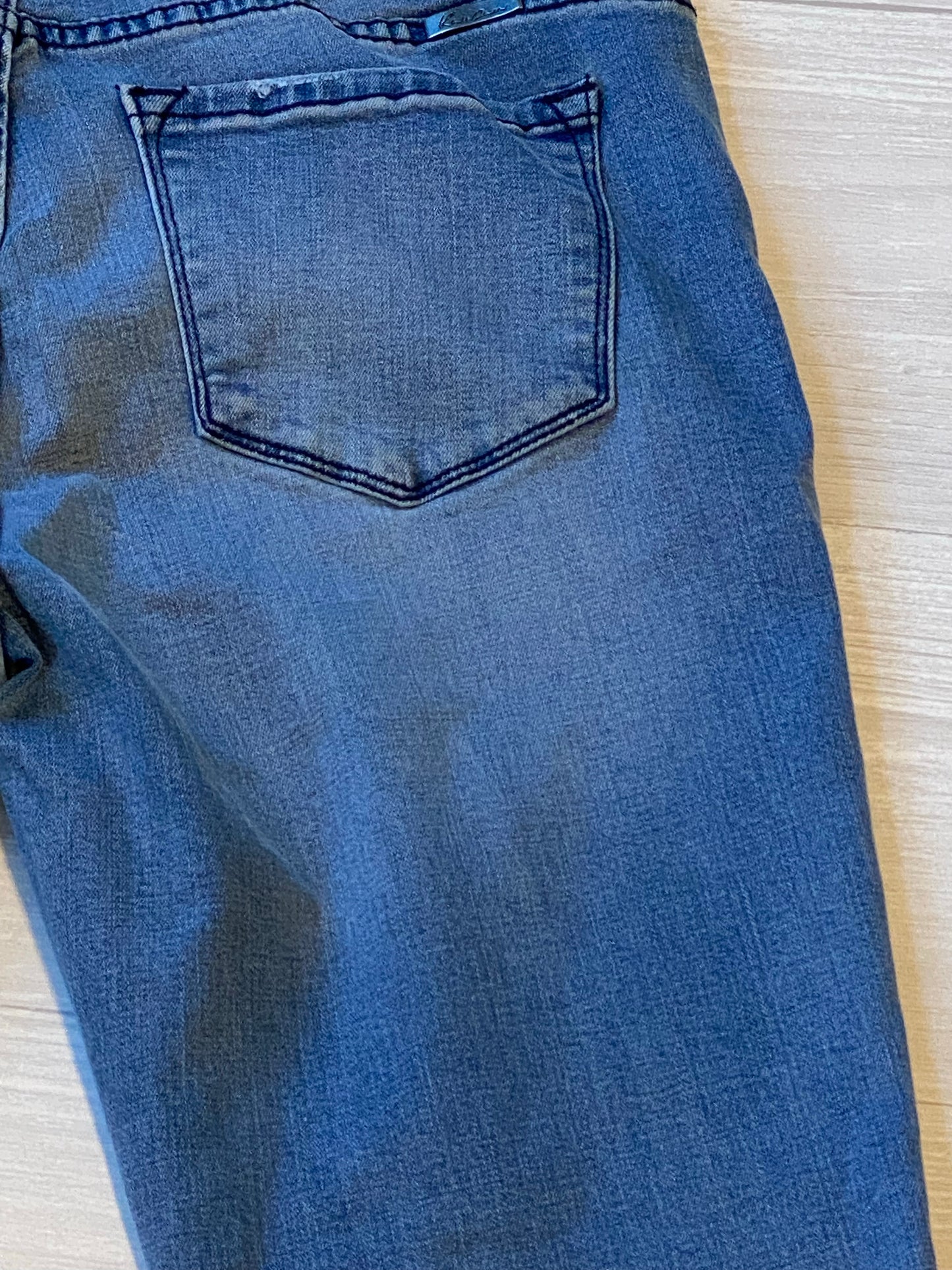 KanKan Medium Wash Jeans - 9/28